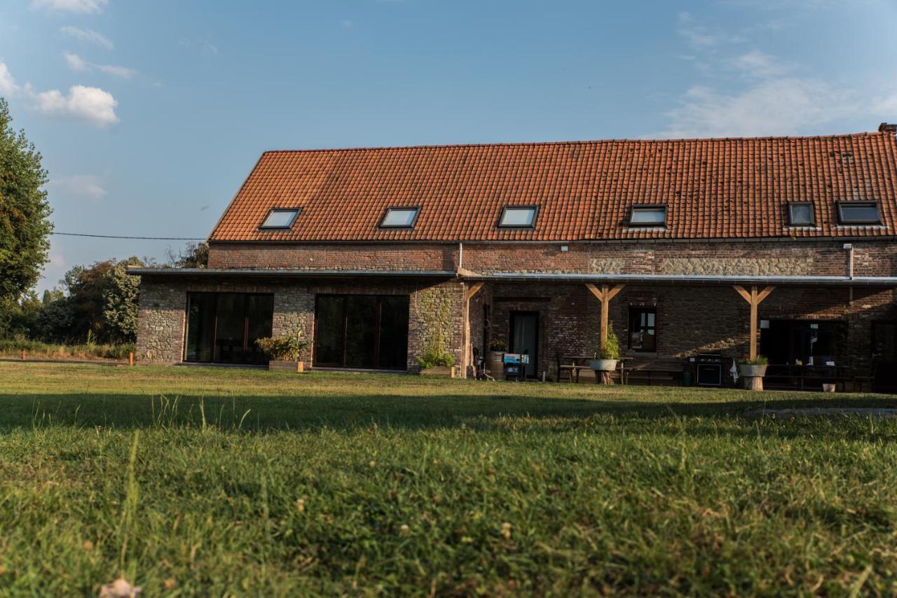 Au Petit Canteleu - Bed & Breakfast Beloeil Exteriér fotografie